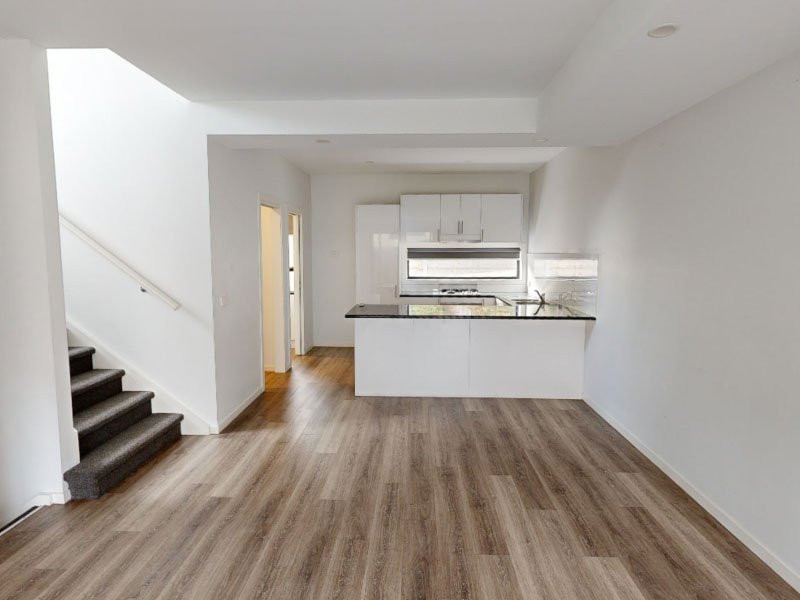 Before renovation of 22A Kenilworth Avenue, Frankston, Vic 3199