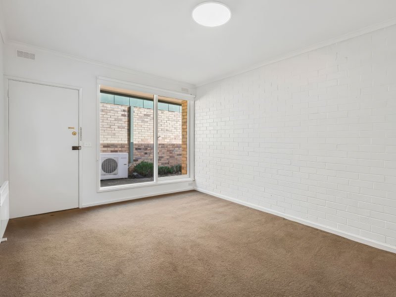 After renovation of 7 19-21 Fairway ST, Frankston, VIC 3199