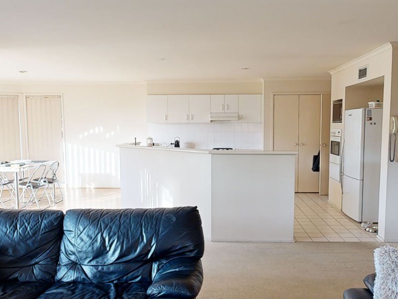 Before renovation of 20 Park Hill Way, Doncaster, Vic 3108
