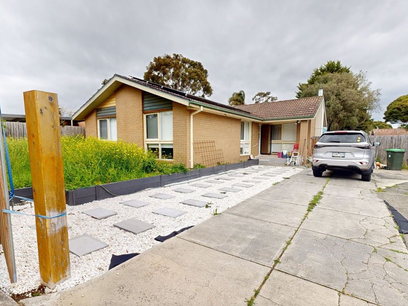 Before renovation of 204 Frankston Flinders Road, Frankston South, Vic 3199